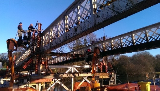 Demolition River Thames